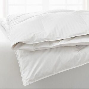 Pottery Barn 550 fp White Down Comforter Midweight Full/Queen